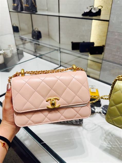 chanel 24c pink|Chanel 22 bag review.